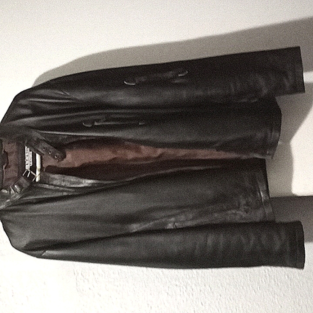 Milwaukee Leather XL, Brown. Great shape. Only have worn a few times. Like new.